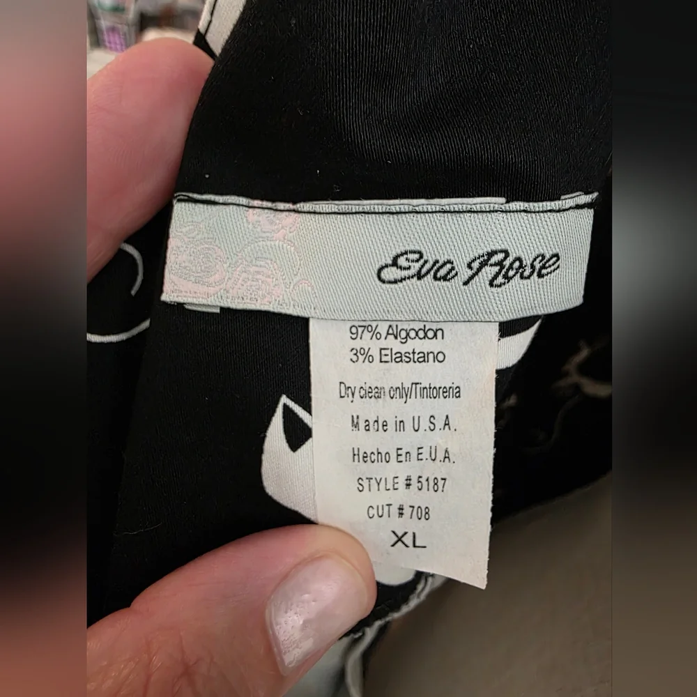 Eva Rose Like New Elegant Black and White Cat Print Dress, Size XL - Picture 13 of 13